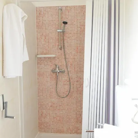 Blu Bed Salento بيت ضيافة 3*